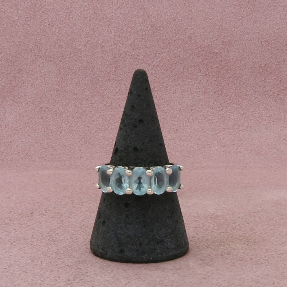 sterling silver oval-cut blue topaz ring size 8